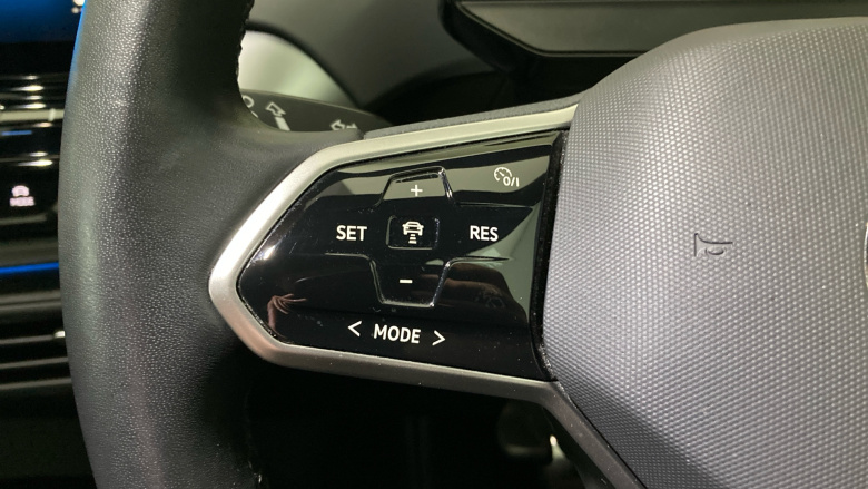 Volkswagen ID.4 109kW Life Pure 52kWh 5dr Auto Electric Estate